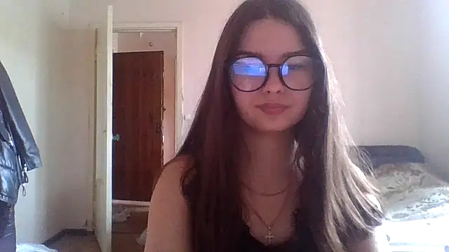 Snapshot of Bellochka201 chatting on June 2026 08:48:01 AM Bellochka201 online show from June 2026 08:48:01 AM