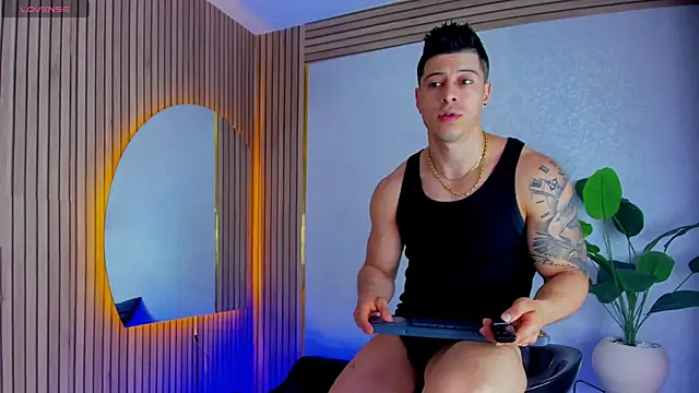 lukas green11 online show from May 2026 07:22:02 PM