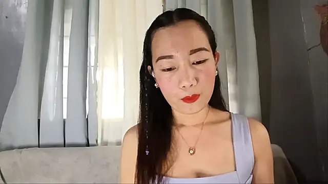 Snapshot of RenataKokoszka chatting on May 2026 02:18:01 AM RenataKokoszka online show from May 2026 02:18:01 AM