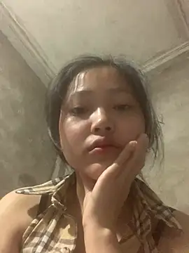hinami-lo online show from May 2026 08:31:02 AM