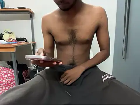 male18in online show from June 2026 01:04:01 PM