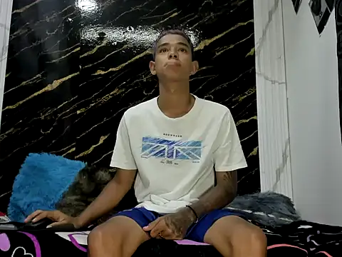 cute boy angelx18 online show from May 2026 05:52:01 PM