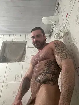 Snapshot of Sarado_Tesudo chatting on June 2026 06:51:01 AM Sarado Tesudo online show from June 2026 06:51:01 AM