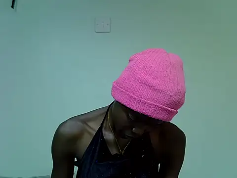 Pretty min online show from June 2026 08:06:02 AM
