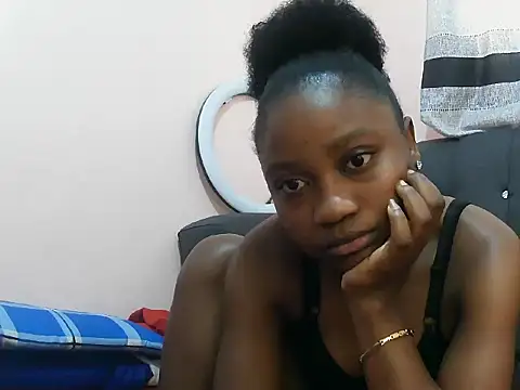 Snapshot of Sweet_Rosy chatting on June 2026 10:21:02 AM Sweet Rosy online show from June 2026 10:21:02 AM