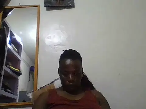 Snapshot of yourdreamgirlT chatting on June 2026 03:07:01 AM yourdreamgirlT online show from June 2026 03:07:01 AM