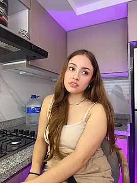 MiaParker28 online show from May 2026 05:51:01 PM