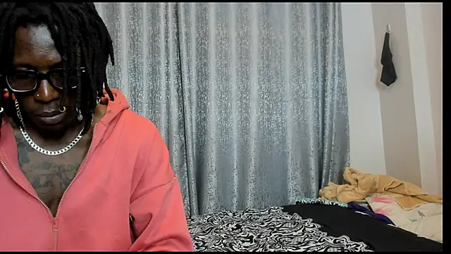 Snapshot of Charlies_Angelz chatting on June 2026 09:08:01 AM Charlies Angelz online show from June 2026 09:08:01 AM