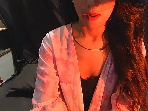 BabyQueen23 online show from June 2026 04:33:01 PM