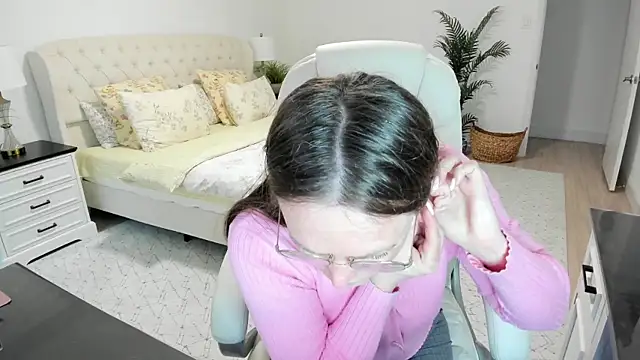 Vika73 online show from April 2026 12:03:01 PM