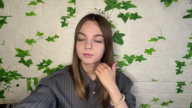 LisaPorse online show from June 2026 02:12:02 PM