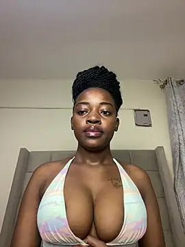 Snapshot of pretty_miss12 chatting on July 2026 04:48:01 AM pretty miss12 online show from July 2026 04:48:01 AM