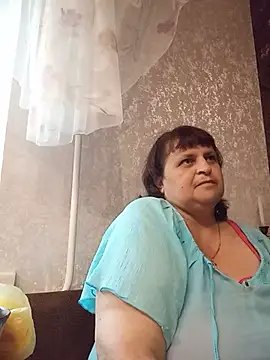 LisichkaOksana online show from July 2026 05:23:02 PM