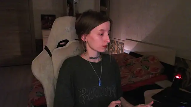 cath alien online show from May 2026 09:31:02 PM