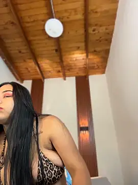 MiaLane3 online show from June 2026 08:14:02 PM
