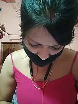 ZOYA-STRIP online show from June 2026 04:28:01 PM
