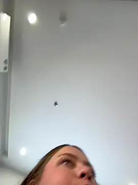Krispyshot online show from July 2026 01:30:01 AM