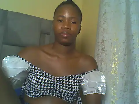 Snapshot of Cuteebony16 chatting on May 2026 03:18:01 PM Cuteebony16 online show from May 2026 03:18:01 PM