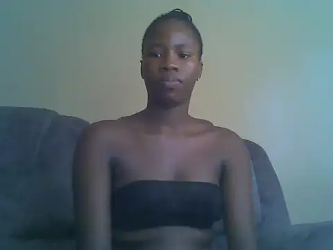 Snapshot of Cuteebony16 chatting on May 2026 12:11:02 PM Cuteebony16 online show from May 2026 12:11:02 PM