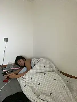 Xinmiaoguo online show from May 2026 08:17:01 PM