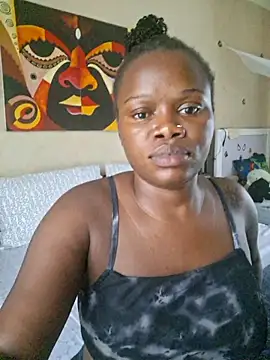 PinkyMonique online show from May 2026 12:22:02 PM