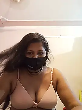 Miss kirtii online show from May 2026 04:51:01 AM