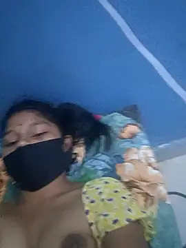 Naughty-Savi online show from June 2026 09:21:01 AM