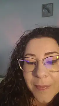 Elissa Floyd   online show from June 2026 04:35:02 PM