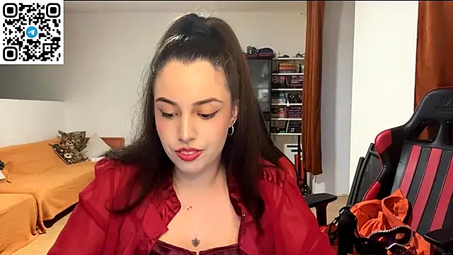 SweetFenomen67 online show from June 2026 07:03:02 PM