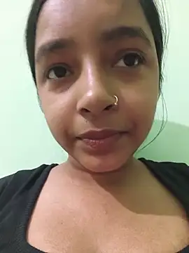 Khushi9870 online show from May 2026 06:42:02 AM