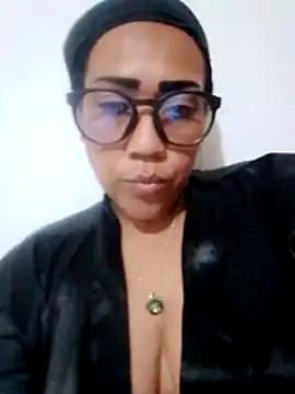OliviaWilliamm online show from June 2026 05:11:01 AM