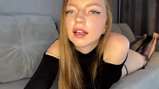Auroralgnis online show from June 2026 06:16:02 AM