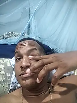 luis391986 online show from May 2026 02:52:01 AM
