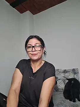 Scarlett Valnyx online show from June 2026 01:21:02 PM
