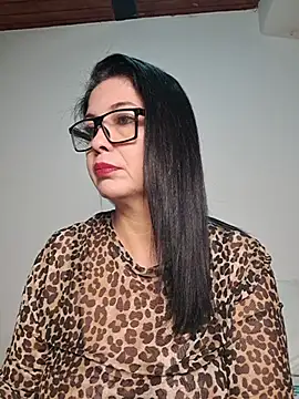 Scarlett Valnyx online show from June 2026 01:39:02 PM
