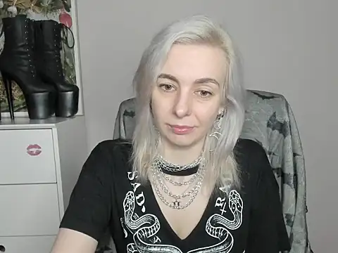 Snapshot of velvetanne chatting on June 2026 06:29:02 AM velvetanne online show from June 2026 06:29:02 AM