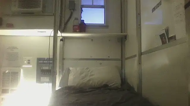 brazybooty92 online show from June 2026 03:55:01 AM