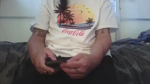 brazybooty92 online show from June 2026 09:27:01 PM