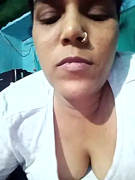 ritu4 online show from May 2026 07:22:02 PM