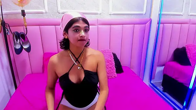 velvet girll online show from June 2026 05:55:01 PM