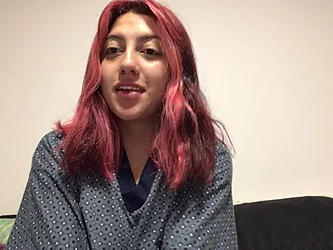 Emma Cut online show from June 2026 09:10:02 AM