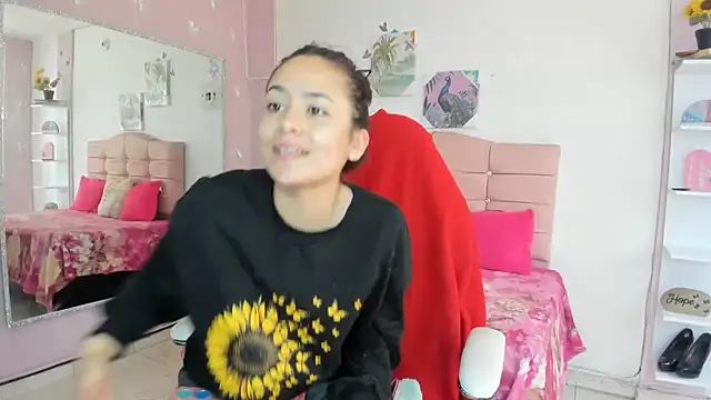 ivyyemerald  online show from July 2026 01:59:01 PM
