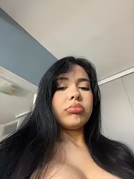 Snapshot of FERNANDAXX_ chatting on May 2026 11:12:01 PM FERNANDAXX online show from May 2026 11:12:01 PM