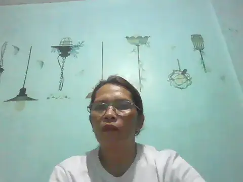 Snapshot of momshe2026 chatting on June 2026 02:30:02 PM momshe2026 online show from June 2026 02:30:02 PM