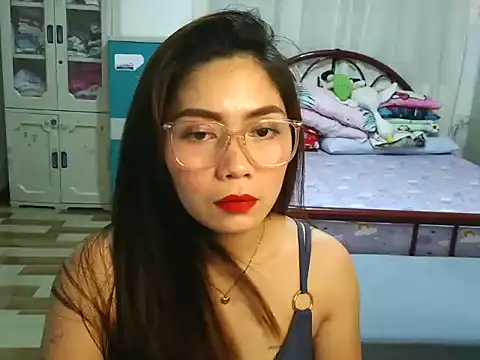 Sexynica online show from May 2026 12:43:02 PM