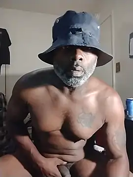 Tremainebigg online show from June 2026 07:53:02 AM