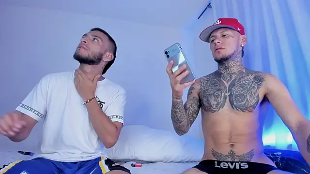 Snapshot of _Kevin_xxx chatting on January 2025 05:56:01 AM Kevin xxx online show from January 2025 05:56:01 AM