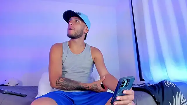 Snapshot of _Kevin_xxx chatting on January 2026 09:18:02 PM Kevin xxx online show from January 2026 09:18:02 PM