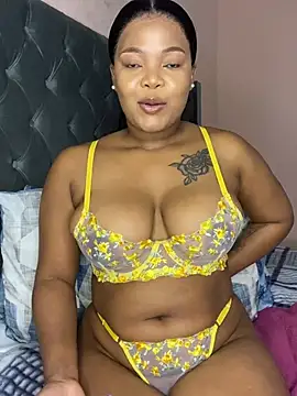 Snapshot of nothileenhle chatting on June 2026 12:22:01 PM nothileenhle online show from June 2026 12:22:01 PM