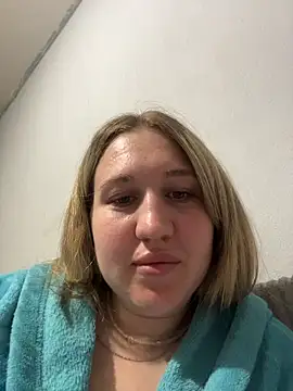 MarieHeartt online show from May 2026 05:32:02 PM